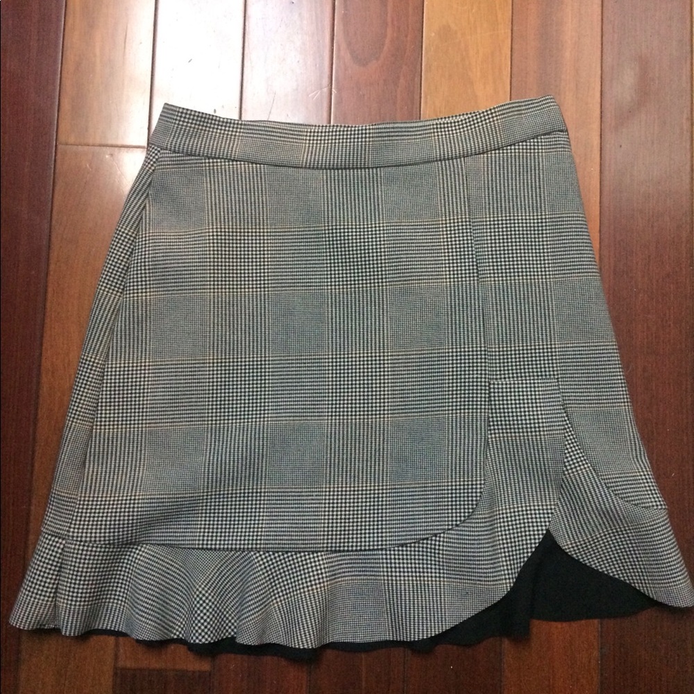 Checked skirt